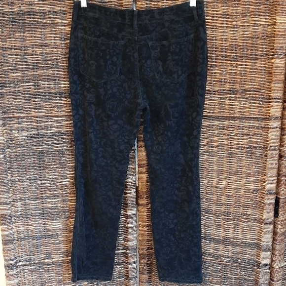 NYDJ Burnout Velvet Tapered Pants 12 Lift Tuck Technology Slim Jaquard - Picture 3 of 9